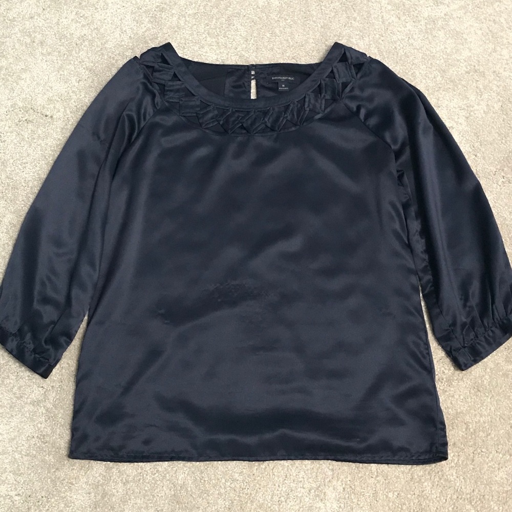 Banana Republic women’s dark blue, M, blouse/shirt